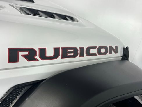 Certified 2025 Jeep Wrangler Unlimited Rubicon image 12