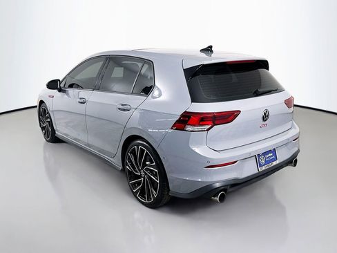 Used 2022 Volkswagen GTI Autobahn FWD image 3