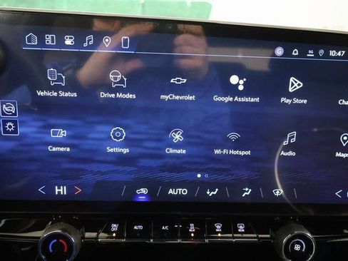 New 2026 Chevrolet Blazer EV LT image 18