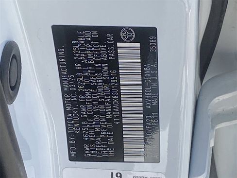 Certified 2025 Toyota Camry LE image 34