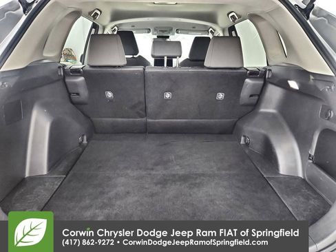 Used 2024 Toyota RAV4 XLE image 32