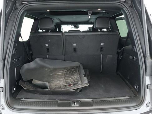 Used 2023 Jeep Wagoneer Series II w/ Premium Group I image 22