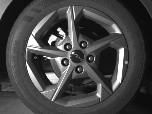 Used 2025 Kia K4 LXS image 15