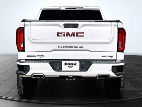Used 2019 GMC Sierra 1500 AT4 w/ AT4 Premium Package image 4