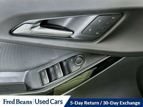 Certified 2026 Chevrolet Equinox RS w/ Convenience Package III AWD/4WD image 24