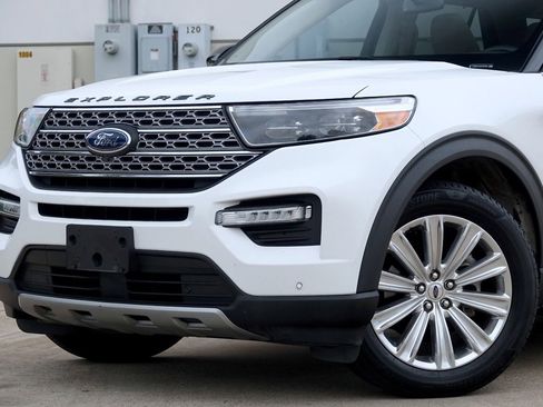 Used 2020 Ford Explorer Limited w/ Class III Trailer Tow Package RWD image 22