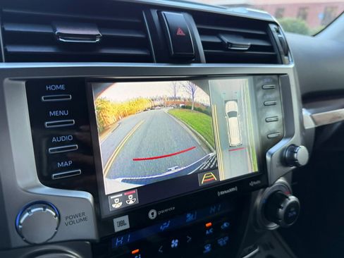 Used 2022 Toyota 4Runner Limited image 40