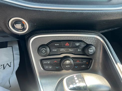Used 2018 Dodge Challenger GT w/ Driver Convenience Group AWD/4WD image 22