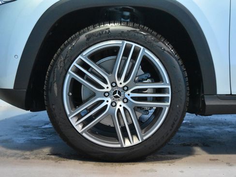 New 2026 Mercedes-Benz GLS 450 4MATIC image 22