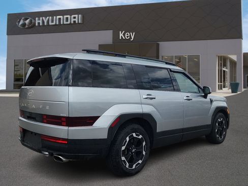 Used 2025 Hyundai Santa Fe SEL AWD/4WD image 4