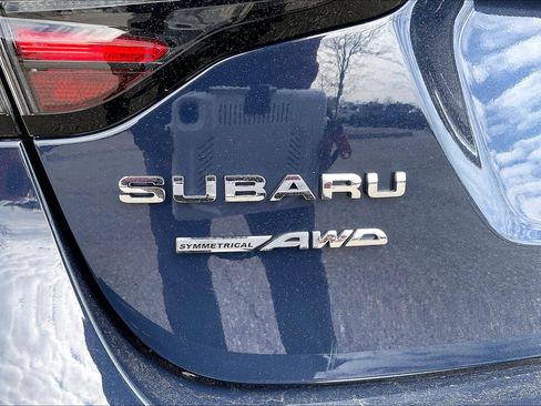 Used 2025 Subaru Legacy Premium image 31