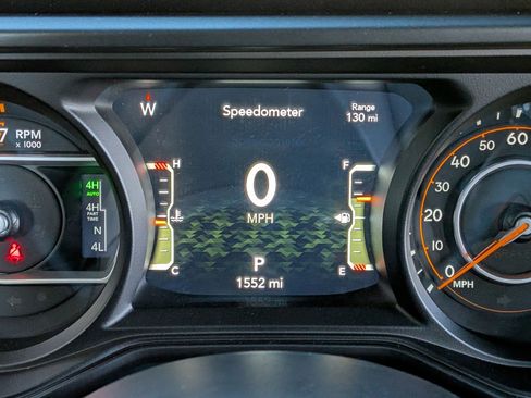 Used 2025 Jeep Wrangler Unlimited Rubicon 392 image 12