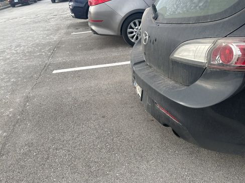 Used 2012 MAZDA MAZDA3 Touring image 11