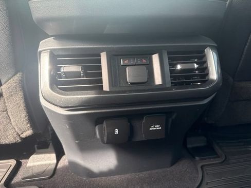Used 2023 Ford F150 Lariat w/ Equipment Group 502A High AWD/4WD image 11