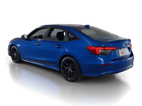 Used 2022 Honda Civic Sport image 3