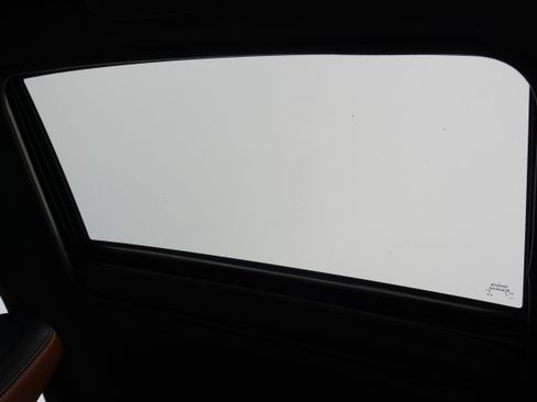 Used 2016 Toyota RAV4 SE FWD image 19