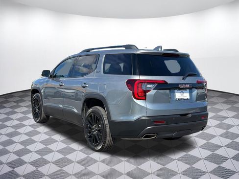 Used 2023 GMC Acadia SLT w/ Elevation Edition AWD/4WD image 3