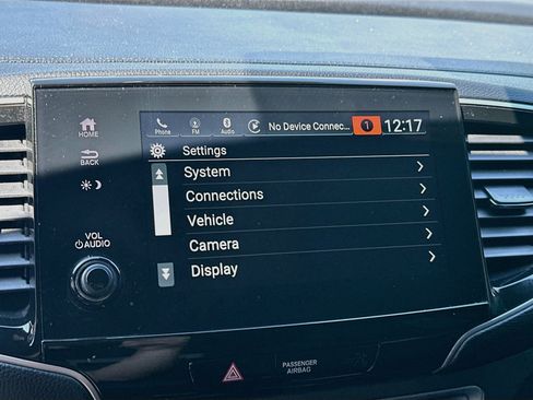 Used 2022 Honda Pilot Sport image 19