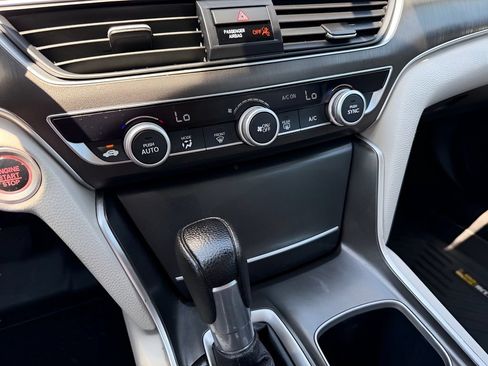 Used 2019 Honda Accord LX image 23