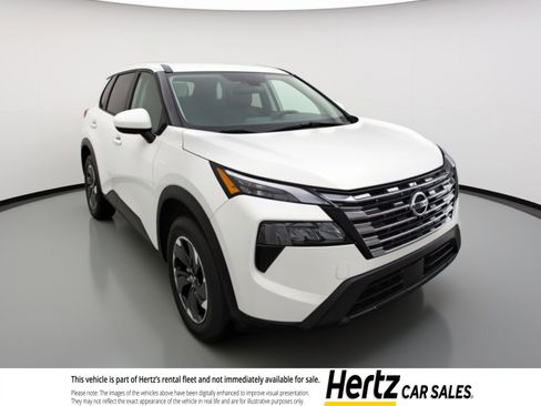 Used 2025 Nissan Rogue SV FWD image 1