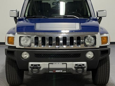 Used 2009 HUMMER H3 Alpha AWD/4WD image 3