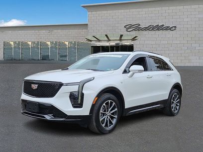 Certified 2025 Cadillac XT4 Sport w/ Cold Weather Package