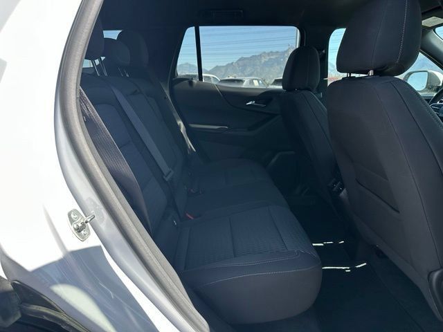 Certified 2025 Chevrolet Equinox LT AWD/4WD image 28