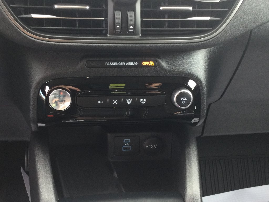 Used 2023 Ford Escape Active w/ Tech Pack #2 AWD/4WD image 23