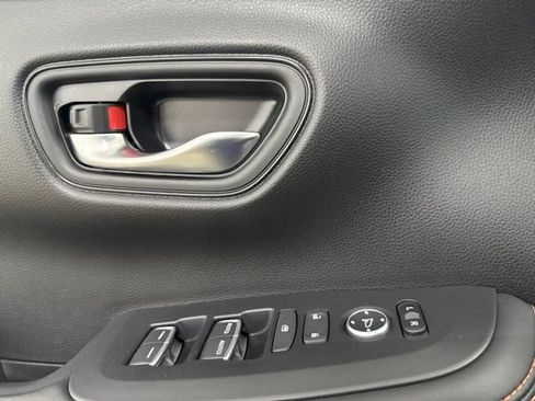 Certified 2024 Honda HR-V Sport image 36