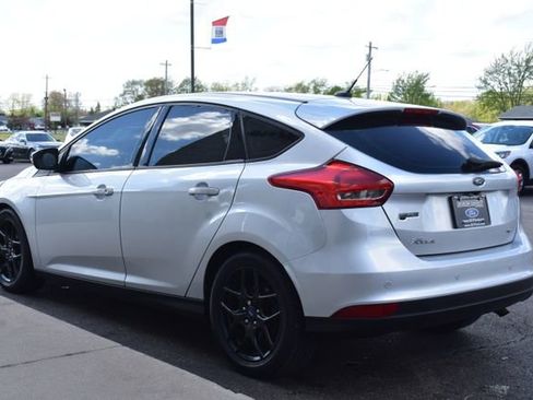 Used 2016 Ford Focus SE w/ Equipment Group 201A FWD image 13