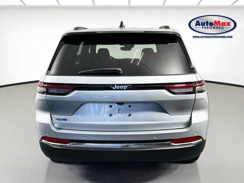 Used 2024 Jeep Grand Cherokee Limited 4xe AWD/4WD image 8