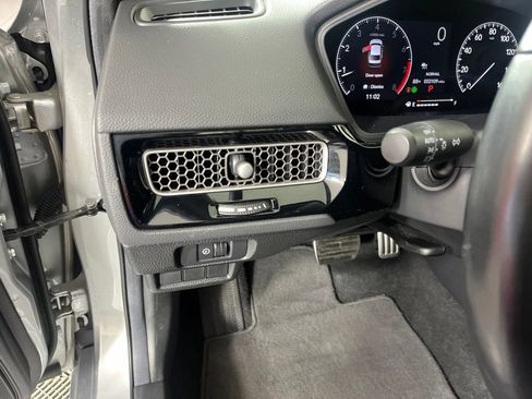 Certified 2025 Honda Civic Sport image 24