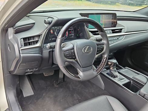 Used 2021 Lexus ES 250 w/ Premium Package AWD/4WD image 26