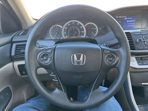 Used 2015 Honda Accord LX image 18