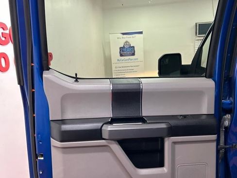 Used 2017 Ford F150 XLT w/ Equipment Group 301A Mid AWD/4WD image 18