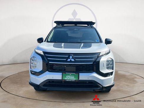 New 2026 Mitsubishi Outlander Trail Edition AWD/4WD image 8