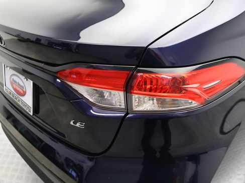Used 2023 Toyota Corolla LE image 9