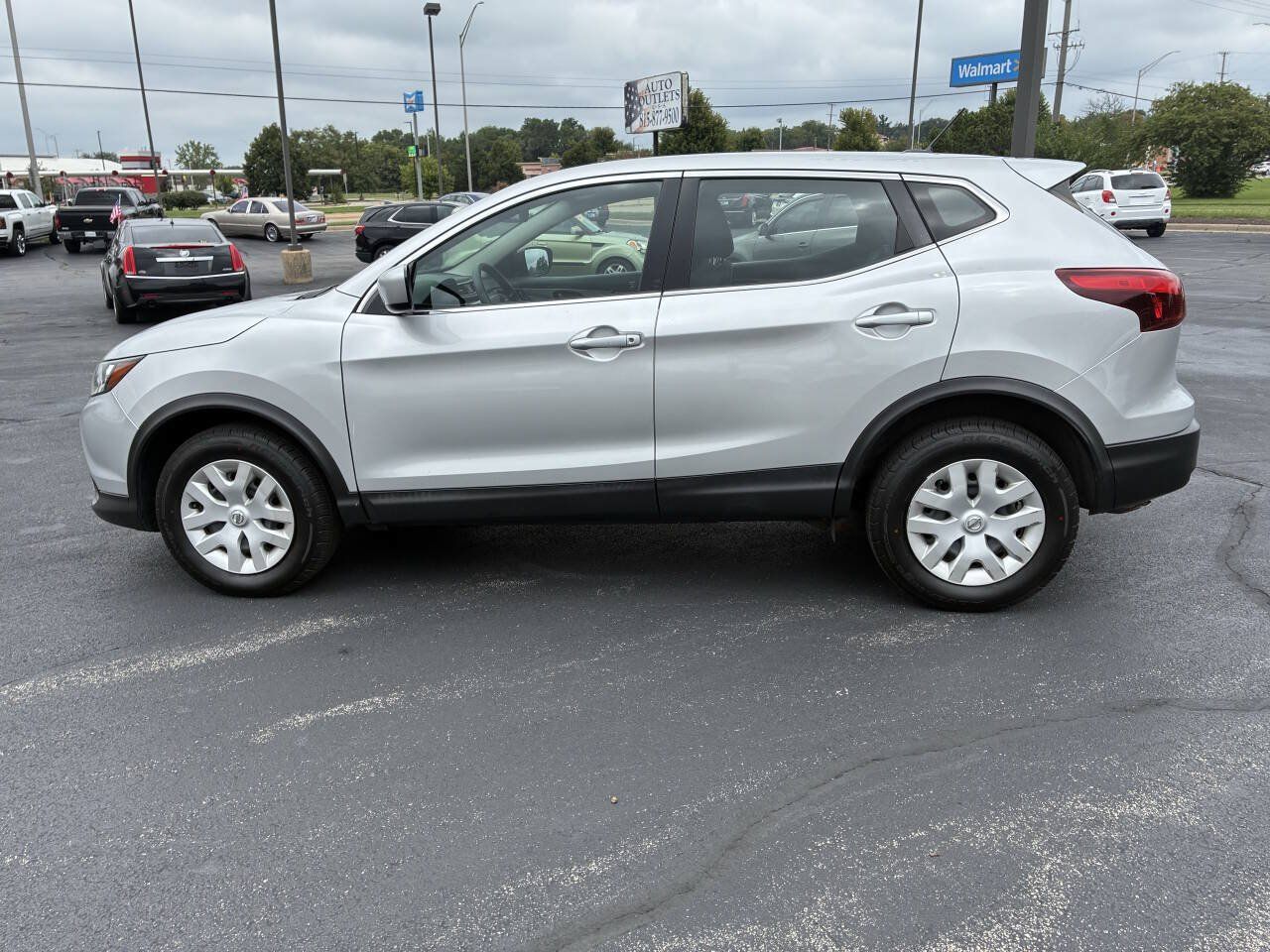 Used 2019 Nissan Rogue Sport S AWD/4WD image 5
