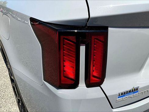 Used 2024 Kia Sorento X-Line EX AWD/4WD image 33