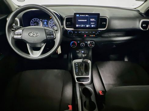 Used 2021 Hyundai Venue SE FWD image 27