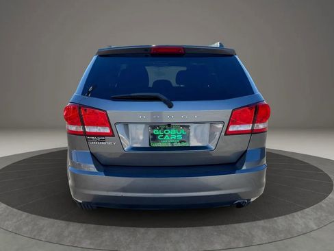 Used 2013 Dodge Journey SE image 5
