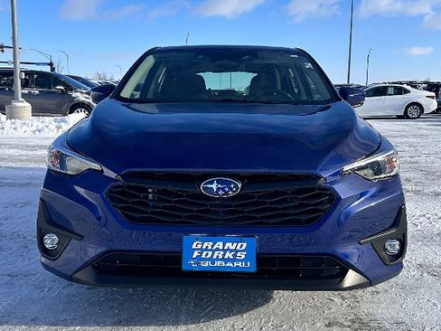 Used 2024 Subaru Impreza 2.0i Sport image 3
