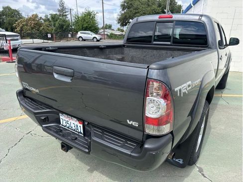 Used 2015 Toyota Tacoma 4x4 Double Cab image 7