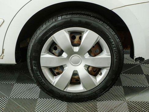 Used 2011 Nissan Sentra 2.0 S FWD image 31