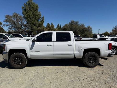 Used 2018 Chevrolet Silverado 1500 LT w/ All Star Edition AWD/4WD image 2