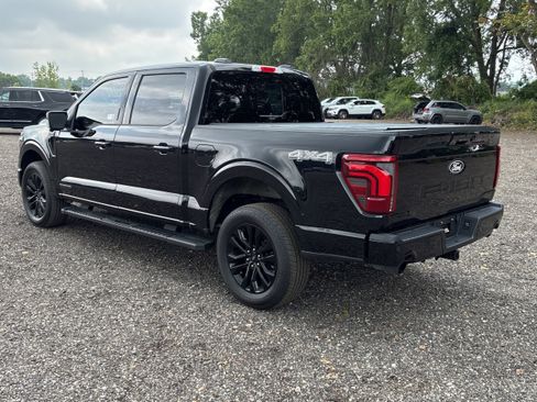 Used 2024 Ford F150 Lariat w/ Equipment Group 502A High AWD/4WD image 4