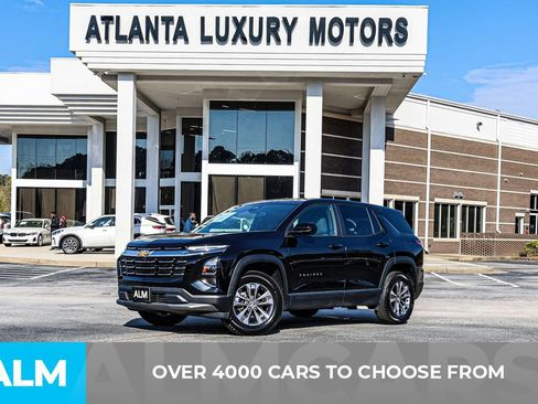 Used 2025 Chevrolet Equinox LT AWD/4WD image 3