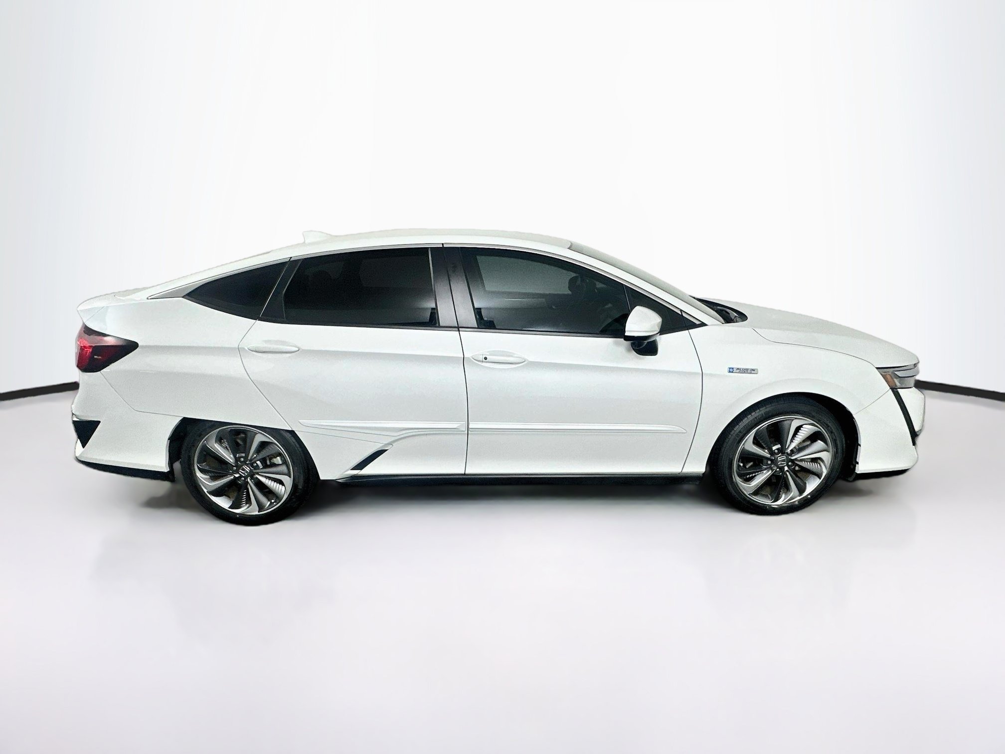 Used 2018 Honda Clarity Touring image 10