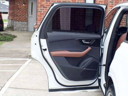 Used 2023 Audi Q7 3.0T Prestige w/ Prestige Package image 47