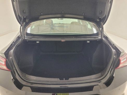 Used 2022 Chevrolet Malibu LT image 29